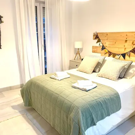 Apartment Homely Larios