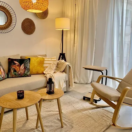Homely Larios Apartment Malaga