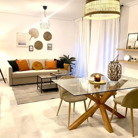 Homely Larios * Malaga