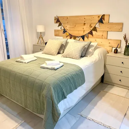 Apartment Homely Larios *